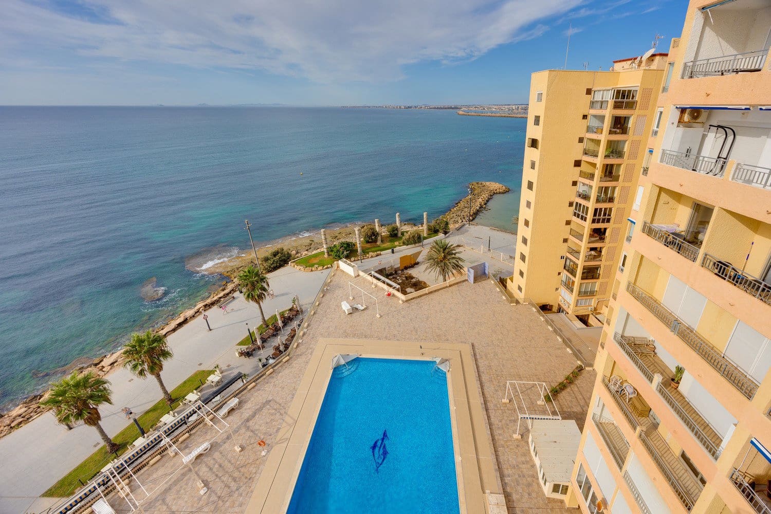 3 bedroom Apartment for sale in Torrevieja with pool garage - € 398,000 (Ref: 10091471)