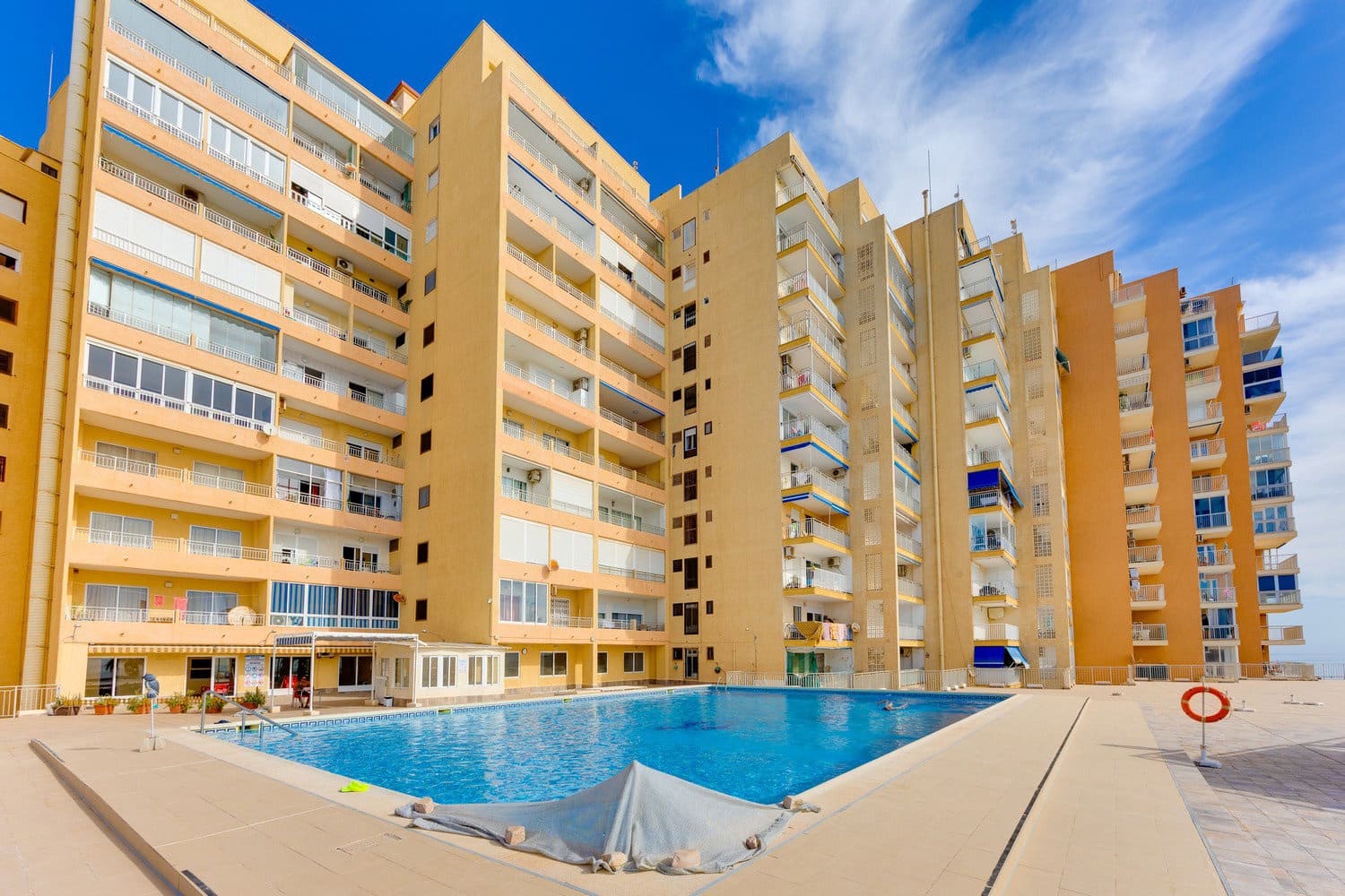 3 bedroom Apartment for sale in Torrevieja with pool garage - € 398,000 (Ref: 10091471)