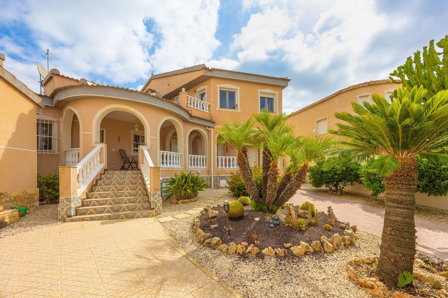 4 sypialnia Willa na sprzedaż w Rojales z basenem garażem - 590 000 € (Ref: 10091472)
