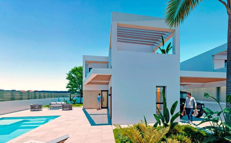 Chalet de 3 habitaciones en Torrevieja en venta con piscina garaje - 650.000 € (Ref: 10117494)