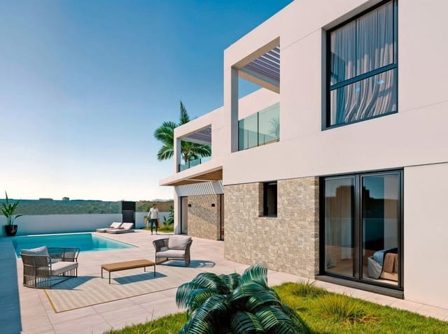 3 quarto Moradia para venda em El Chaparral - La Siesta - La Torreta, Torrevieja com piscina garagem - 650 000 € (Ref: 10117494)