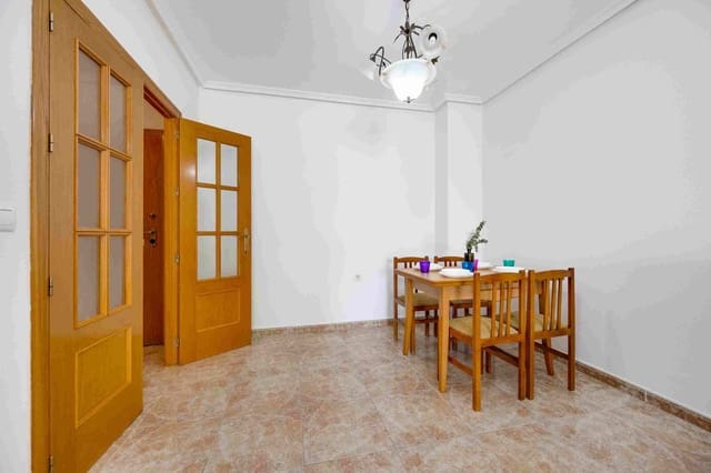 3 bedroom Apartment for rent in Pilar de la Horadada ciudad, Pilar de la Horadada with garage - € 850 (Ref: 10154323)
