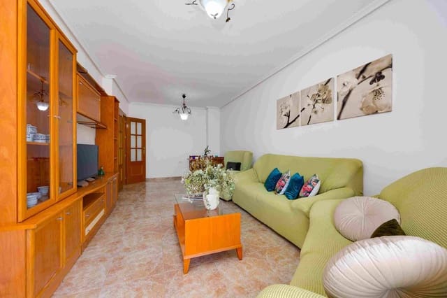 3 bedroom Apartment for rent in Pilar de la Horadada ciudad, Pilar de la Horadada with garage - € 850 (Ref: 10154323)