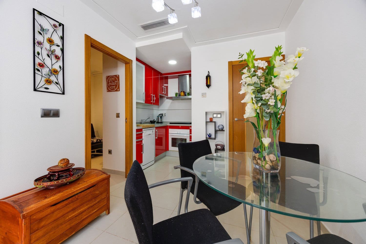 2 soverom Leilighet til salgs i Torrevieja med garasje - € 185 000 (Ref: 10156171)