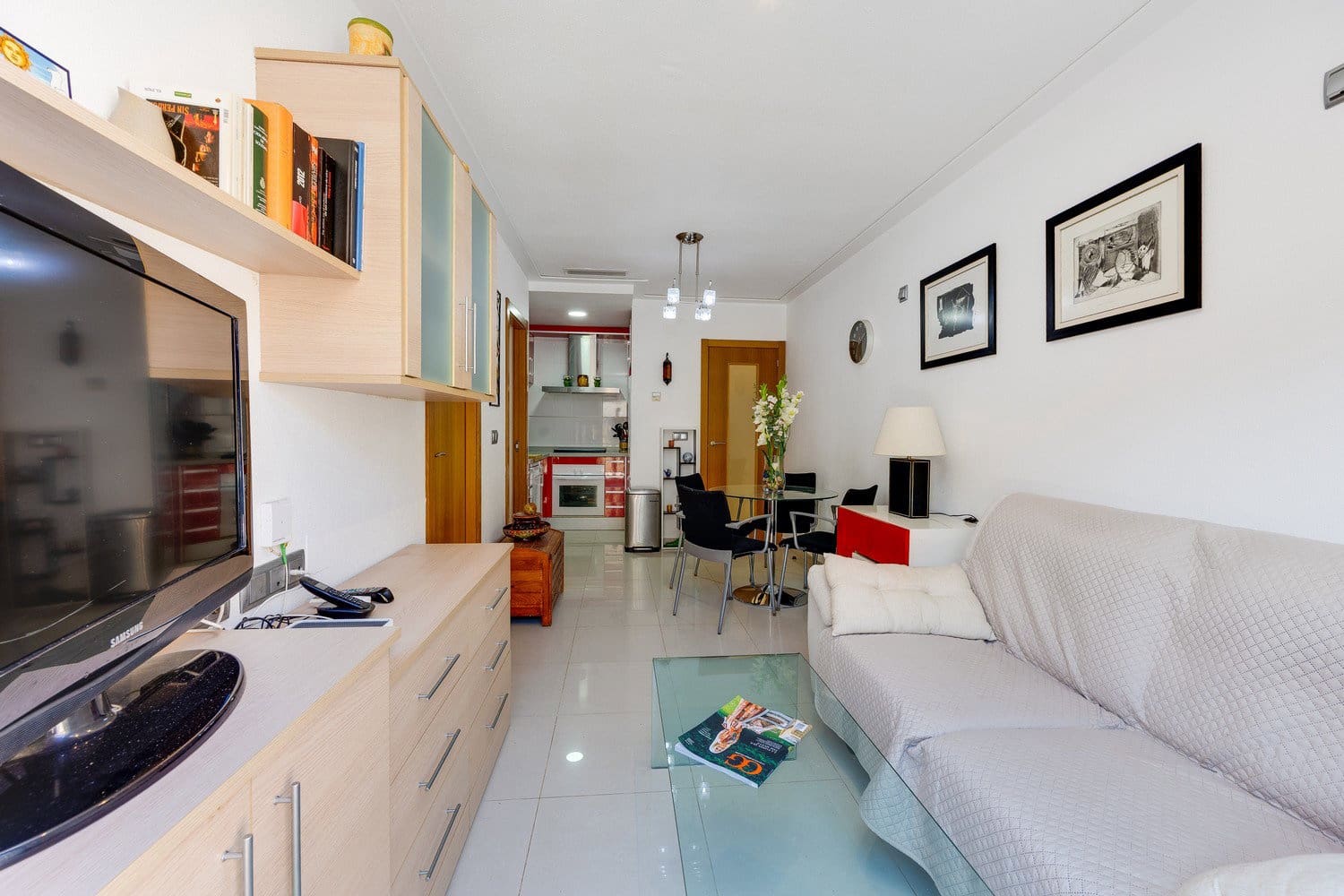 2 soverom Leilighet til salgs i Torrevieja med garasje - € 185 000 (Ref: 10156171)