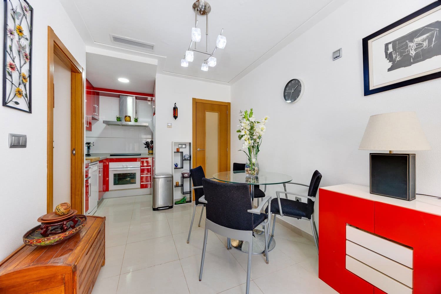2 soverom Leilighet til salgs i Torrevieja med garasje - € 185 000 (Ref: 10156171)
