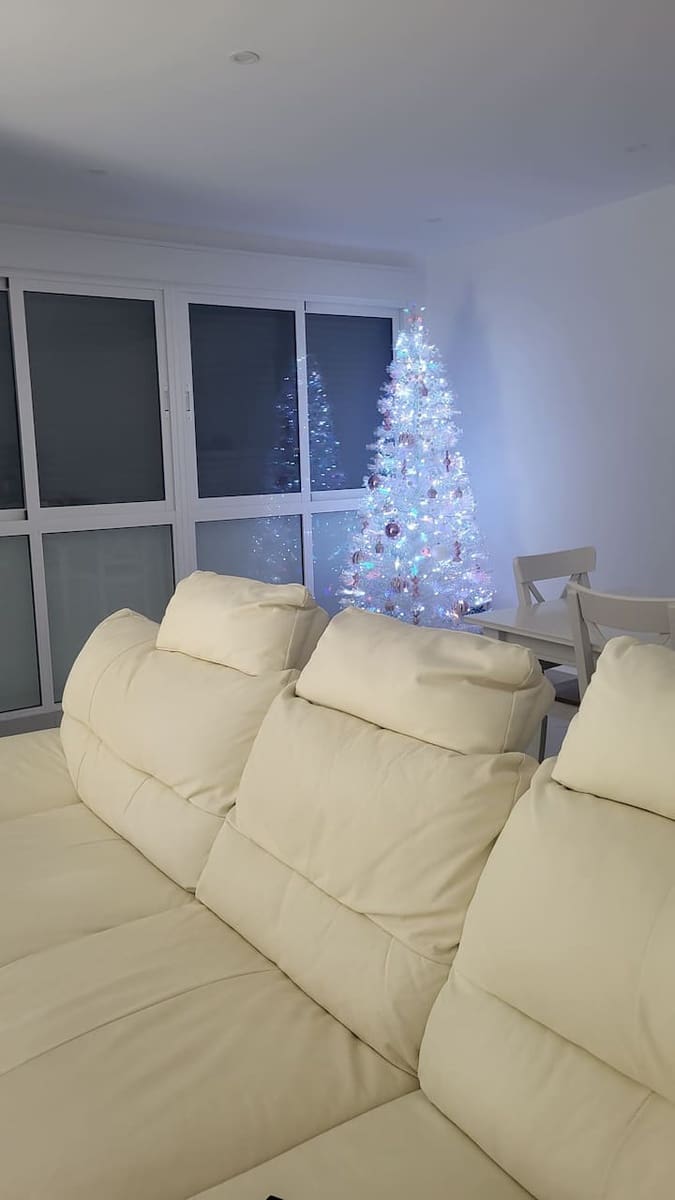 Apartamento de 3 habitaciones en Torrevieja en alquiler - 1.800 € (Ref: 10160265)