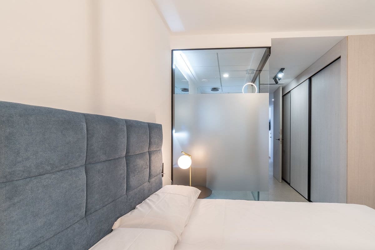 Apartamento de 4 habitaciones en Guardamar del Segura en alquiler con piscina garaje - 2.250 € (Ref: 10160266)