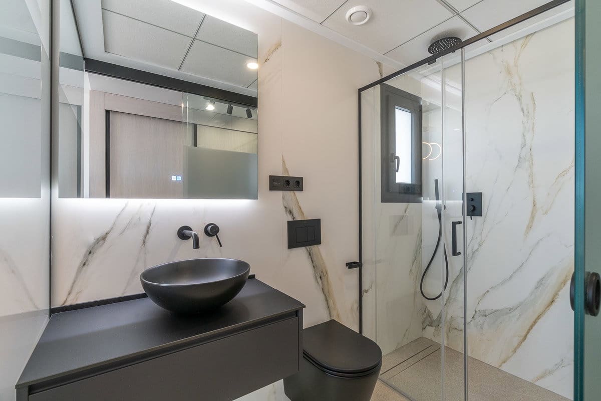 Apartamento de 4 habitaciones en Guardamar del Segura en alquiler con piscina garaje - 2.250 € (Ref: 10160266)