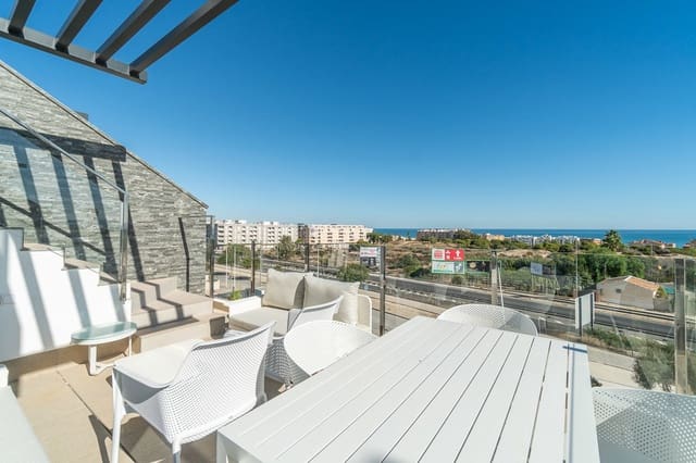 Apartamento de 4 habitaciones en Zona Pueblo, Guardamar del Segura en alquiler con piscina garaje - 2.250 € (Ref: 10160266)