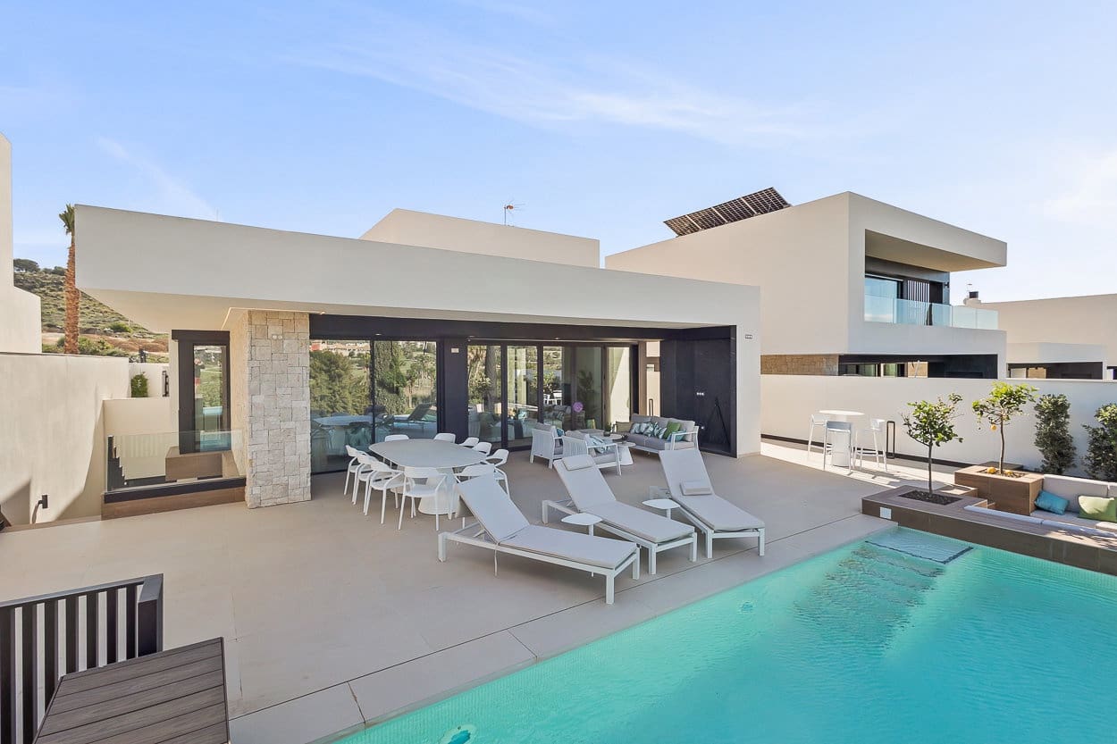 5 soveværelse Villa til salg i Algorfa med swimmingpool garage - € 1.750.000 (Ref: 10170226)