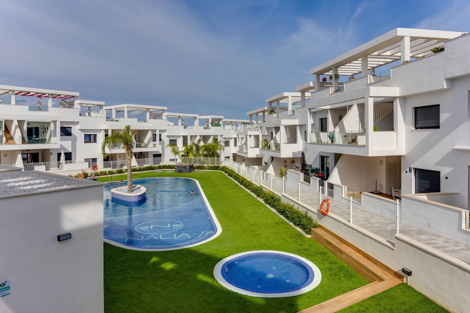 2 camera da letto Appartamento da affittare in Torrevieja con piscina garage - 1.500 € (Rif: 10183862)