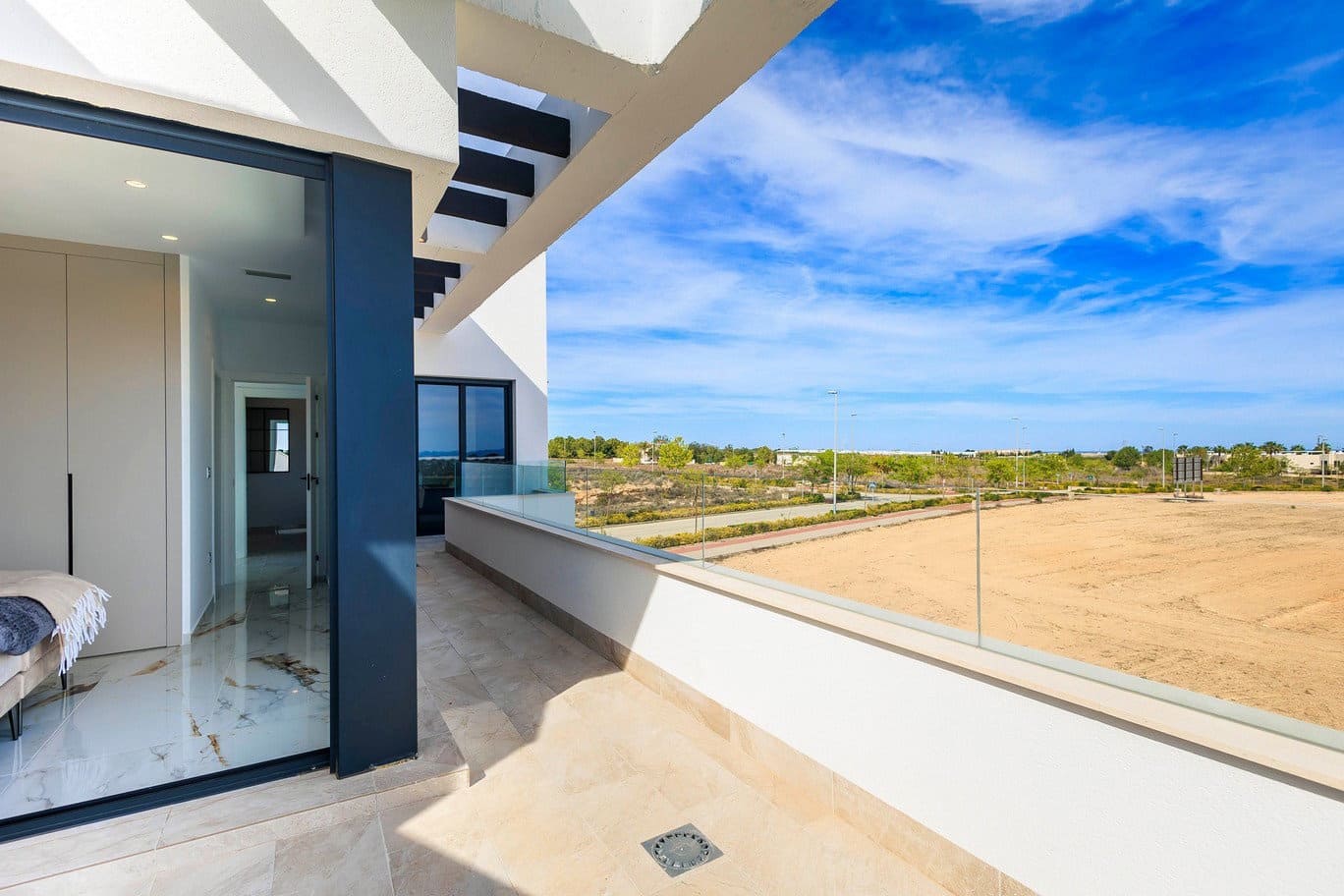 3 slaapkamer Villa te koop in Pilar de la Horadada met zwembad garage - € 420.000 (Ref: 7030186)