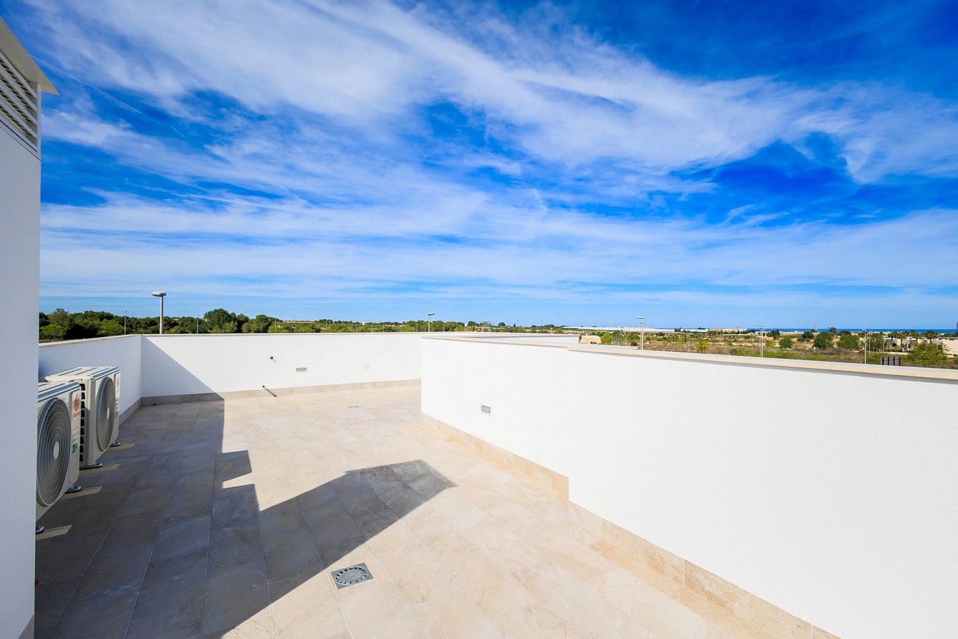 3 slaapkamer Villa te koop in Pilar de la Horadada met zwembad garage - € 420.000 (Ref: 7030186)