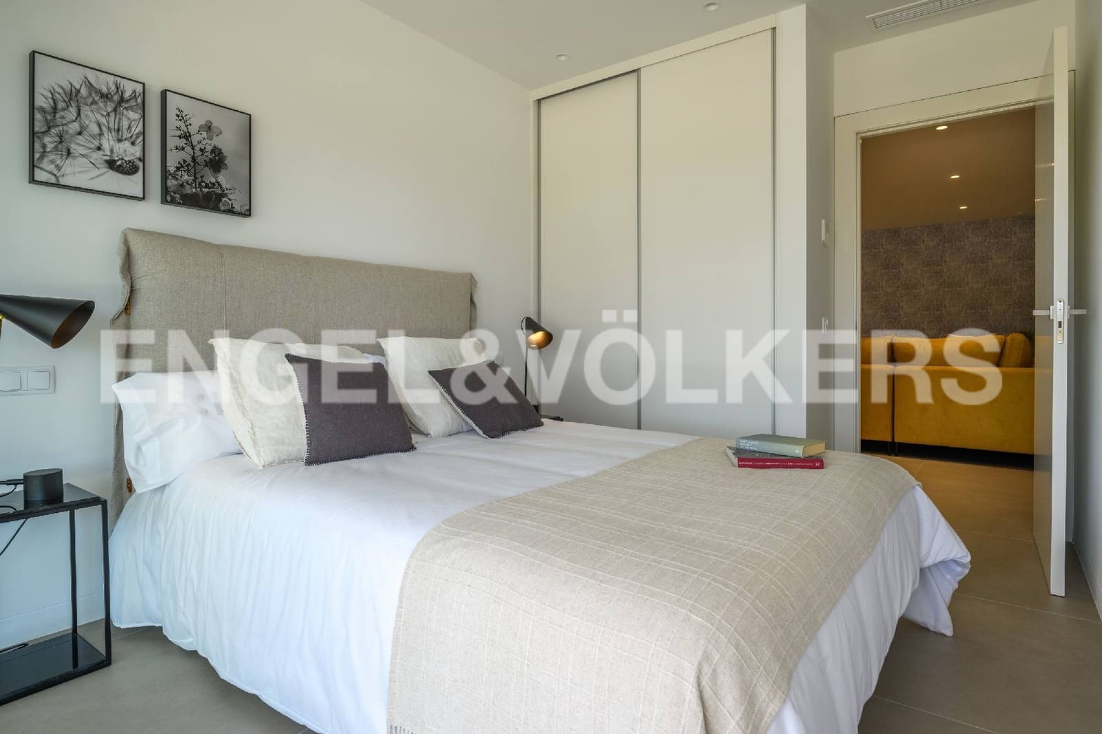 3 sovrum Villa till salu i Las Colinas Golf med pool - 865 000 € (Ref: 7030191)