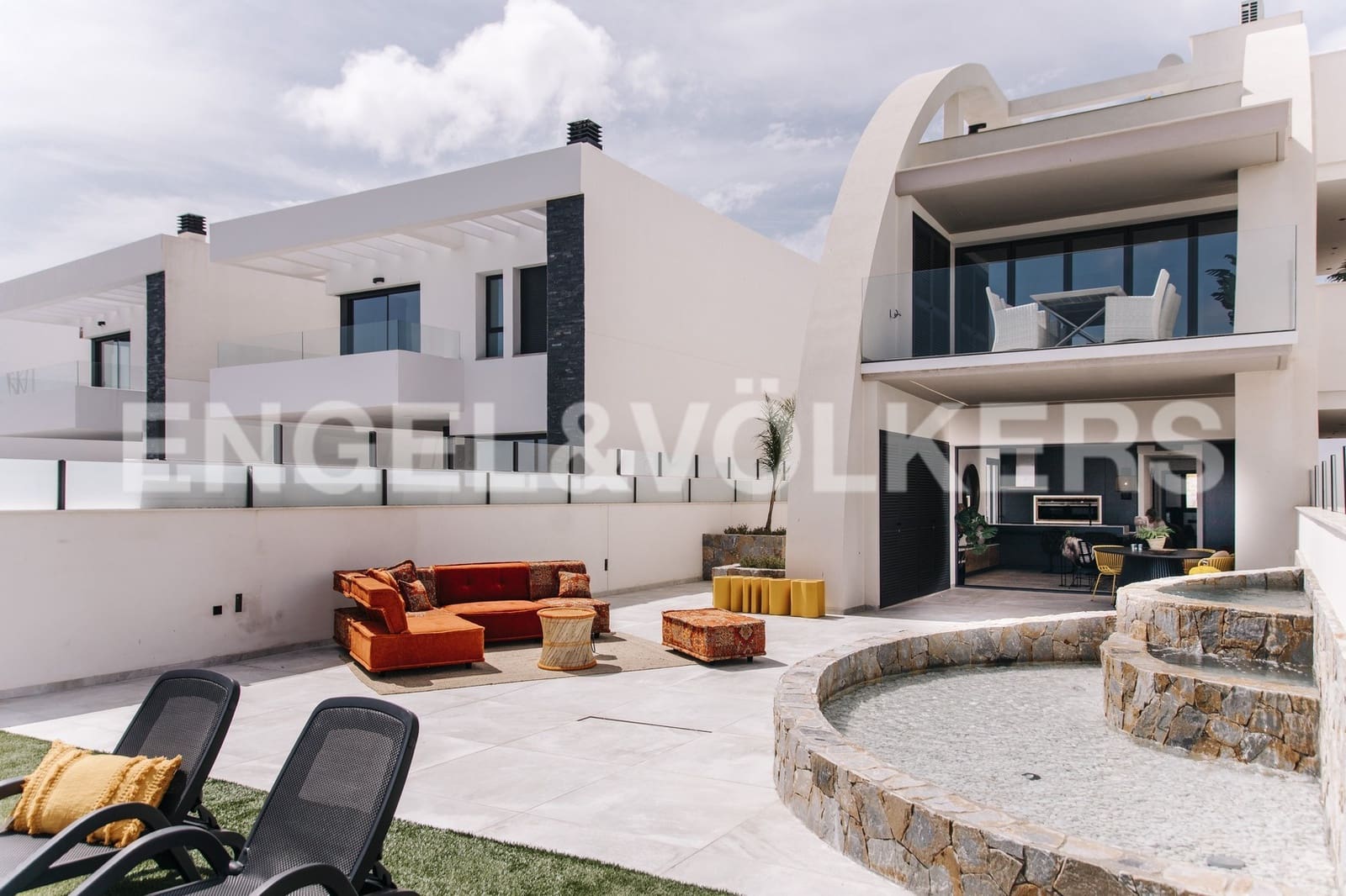 3 bedroom Apartment for sale in Rojales with pool - € 449,000 (Ref: 7030206)