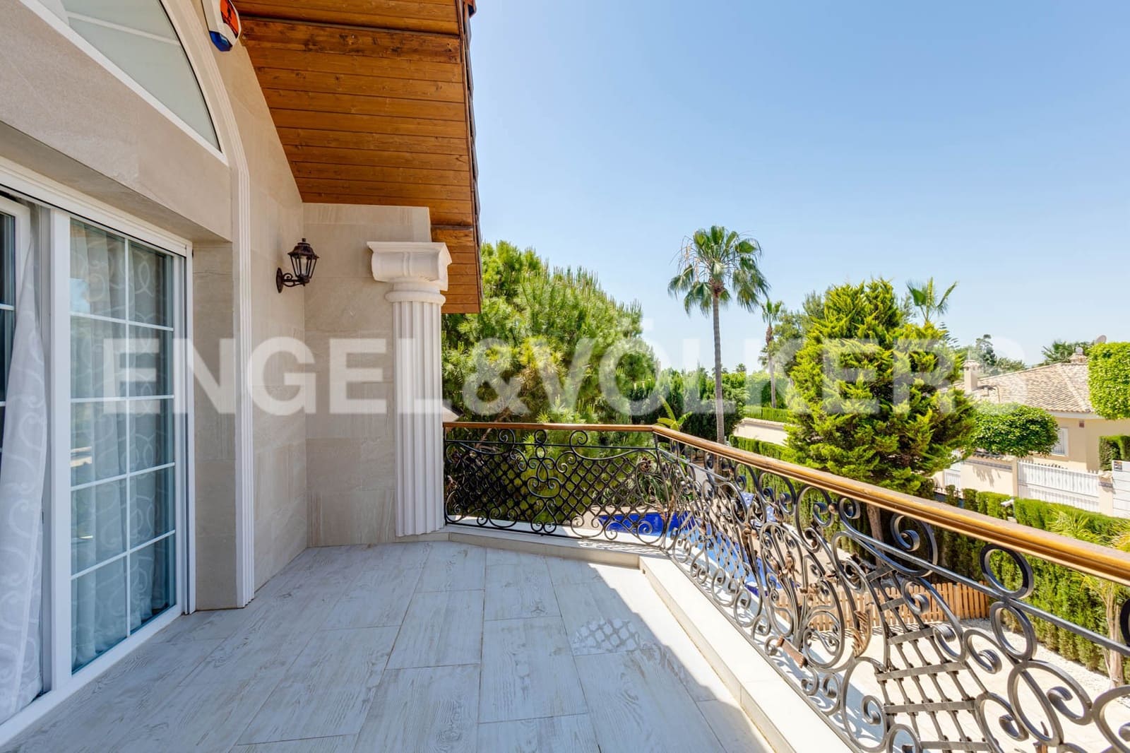 4 camera da letto Villa in vendita in Dona Pepa con piscina - 1.100.000 € (Rif: 7030212)