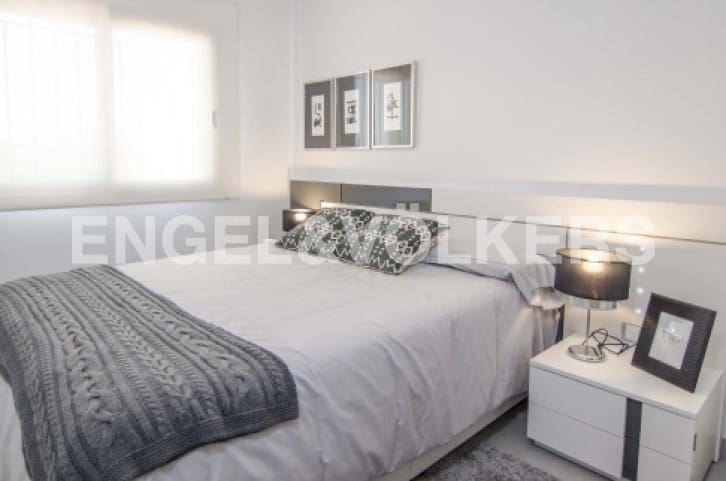 3 Zimmer Apartment zu verkaufen in Torrevieja mit Pool - 229.000 € (Ref: 7030274)