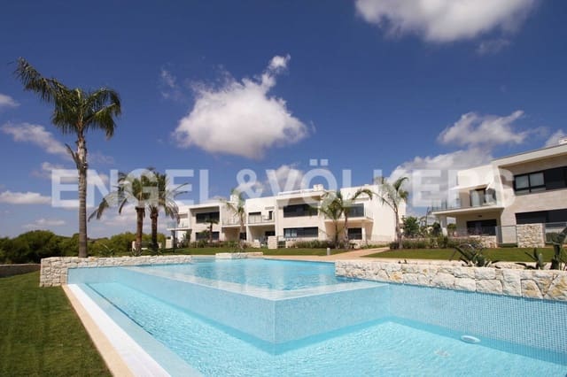 2 bedroom Bungalow for sale in Pilar de la Horadada ciudad, Pilar de la Horadada with pool garage - € 334,900 (Ref: 7030282)