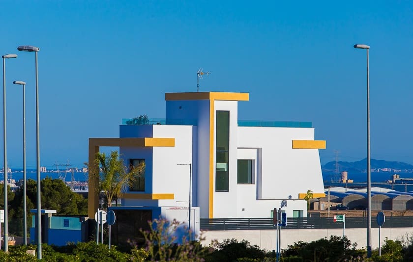 Chalet de 3 habitaciones en Pilar de la Horadada en venta con piscina - 399.000 € (Ref: 7030293)