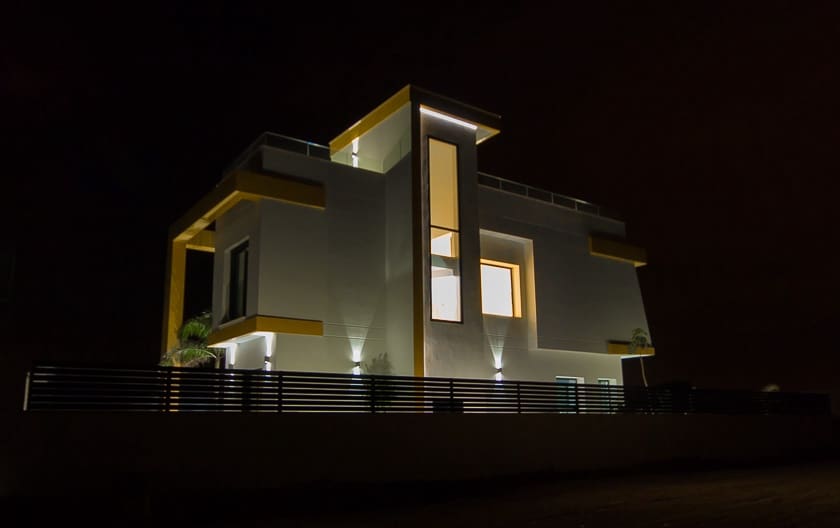 Chalet de 3 habitaciones en Pilar de la Horadada en venta con piscina - 399.000 € (Ref: 7030293)