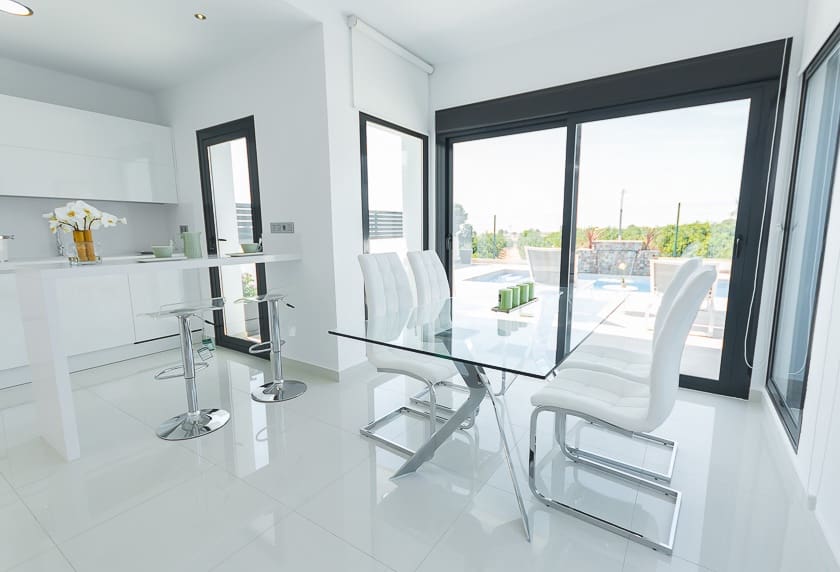 Chalet de 3 habitaciones en Pilar de la Horadada en venta con piscina - 399.000 € (Ref: 7030293)