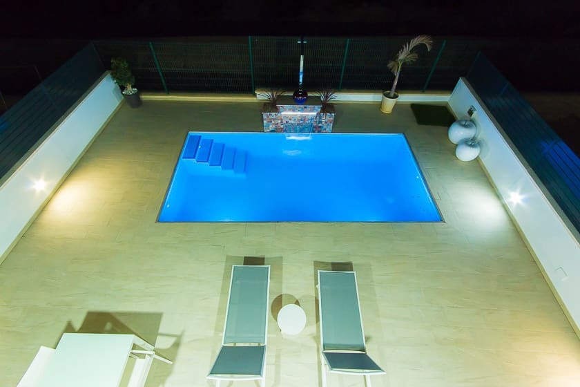 Chalet de 3 habitaciones en Pilar de la Horadada en venta con piscina - 399.000 € (Ref: 7030293)