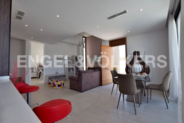 3 camera da letto Villa in vendita in Los Montesinos con piscina - 405.900 € (Rif: 7030296)