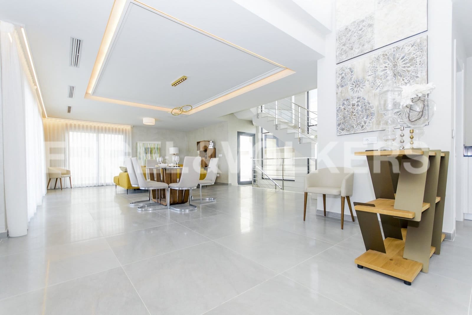 4 bedroom Villa for sale in San Miguel de Salinas with pool garage - € 699,000 (Ref: 7030301)