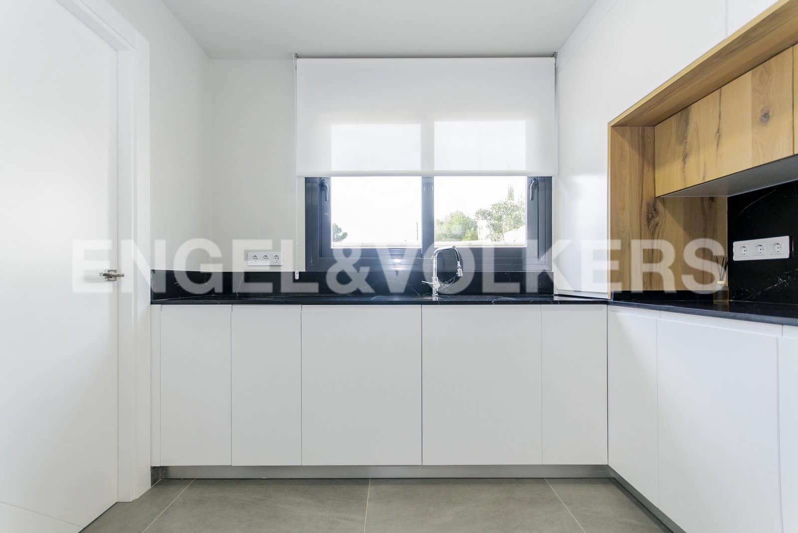 4 bedroom Villa for sale in San Miguel de Salinas with pool garage - € 699,000 (Ref: 7030301)