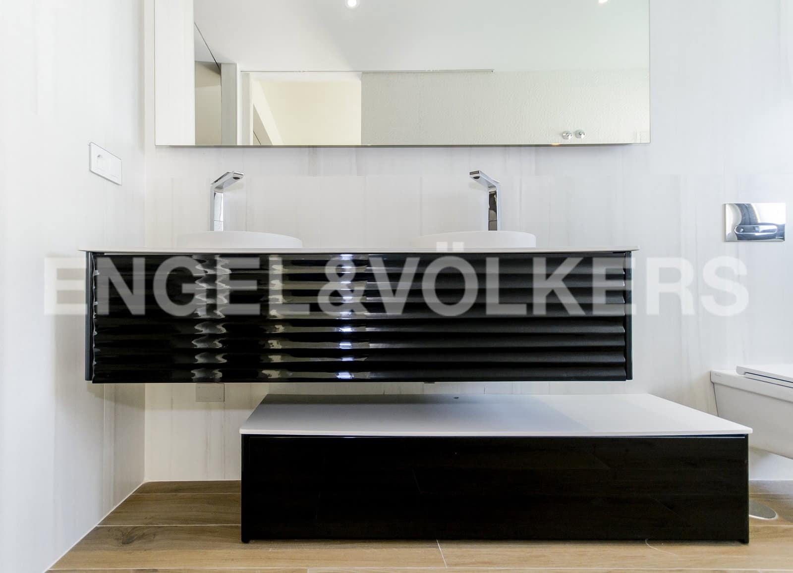 4 bedroom Villa for sale in San Miguel de Salinas with pool garage - € 699,000 (Ref: 7030301)