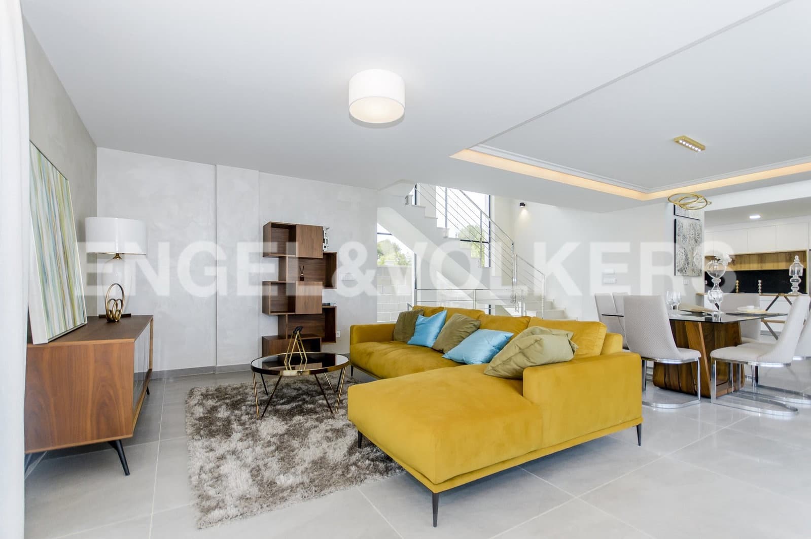 4 bedroom Villa for sale in San Miguel de Salinas with pool garage - € 699,000 (Ref: 7030301)