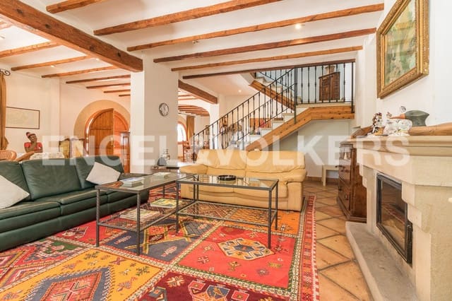 6 bedroom Villa for sale in San Miguel de Salinas with pool garage - € 800,000 (Ref: 7030307)