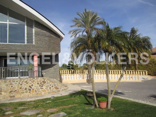 5 Zimmer Villa zu verkaufen in Los Montesinos mit Pool - 2.170.000 € (Ref: 7030315)