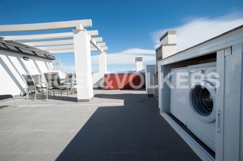 2 soveværelse Lejlighed til salg i Torrevieja med swimmingpool garage - € 300.000 (Ref: 7030316)