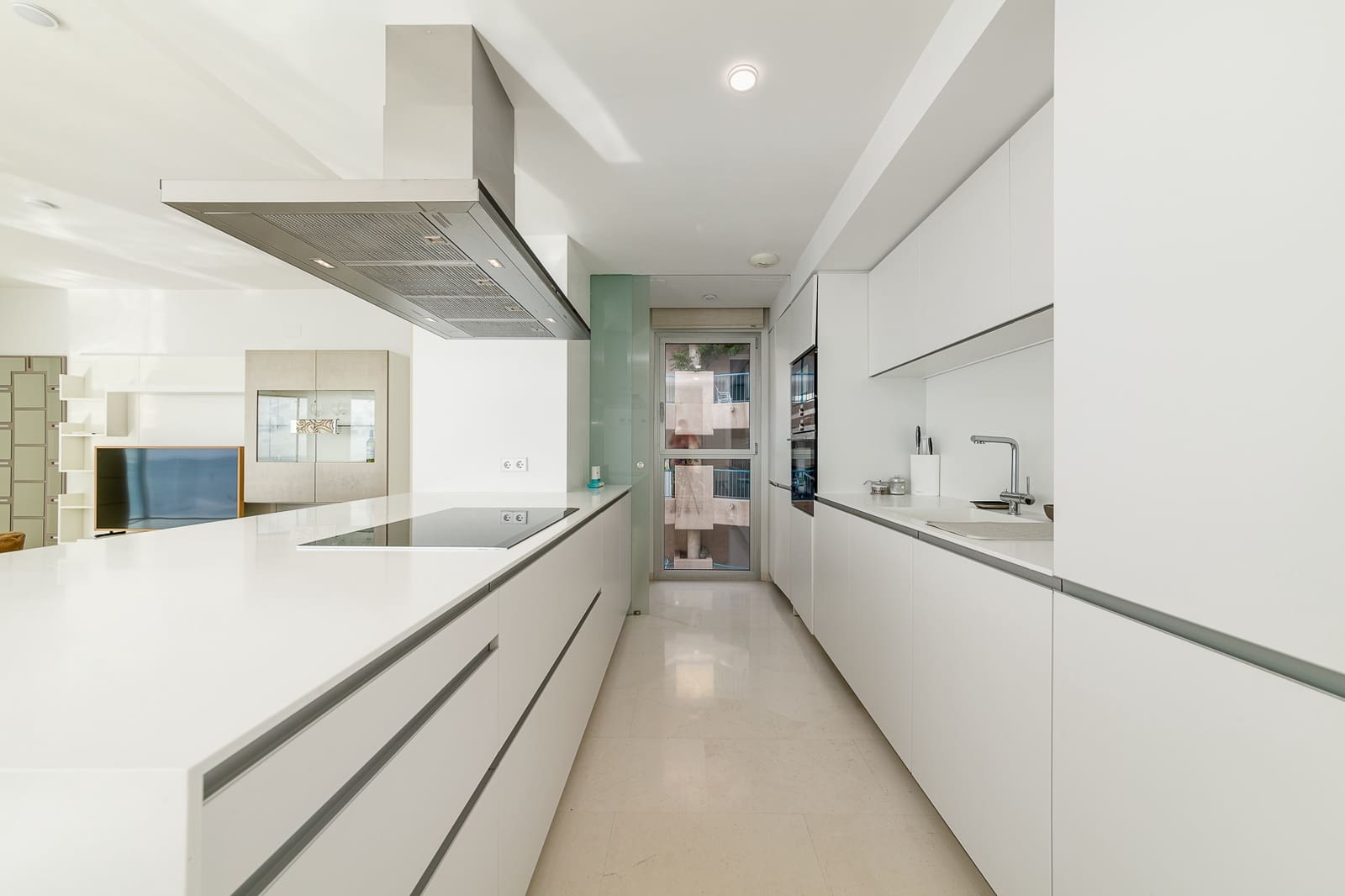 4 soveværelse Lejlighed til salg i Torrevieja med garage - € 988.000 (Ref: 7069051)