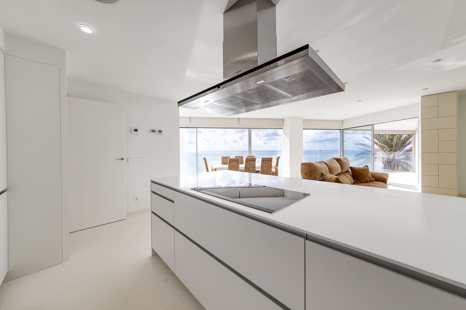 4 soveværelse Lejlighed til salg i Torrevieja med garage - € 988.000 (Ref: 7069051)