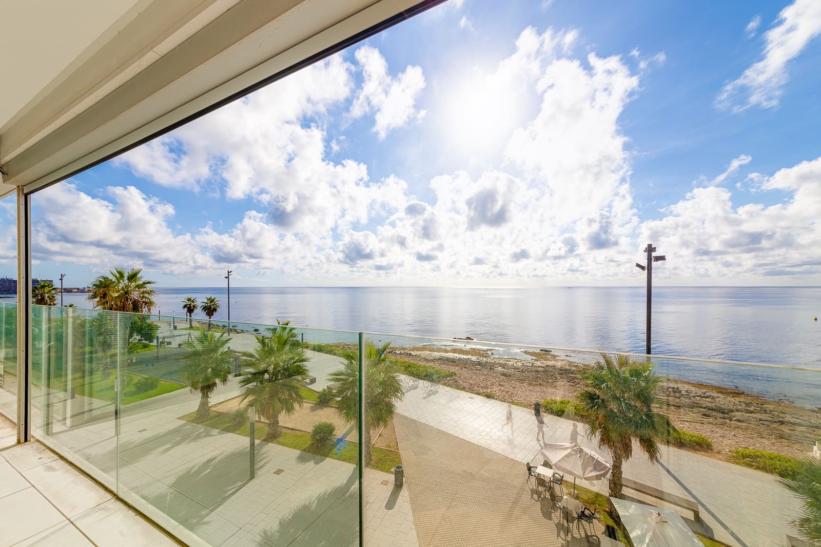 4 soveværelse Lejlighed til salg i Torrevieja med garage - € 988.000 (Ref: 7069051)