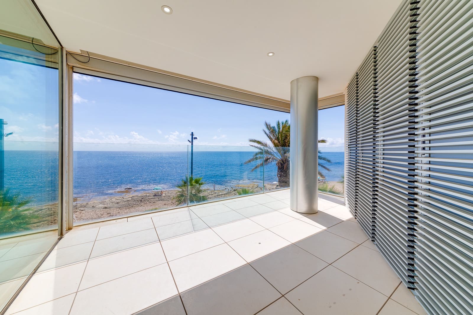 4 soveværelse Lejlighed til salg i Torrevieja med garage - € 988.000 (Ref: 7069051)