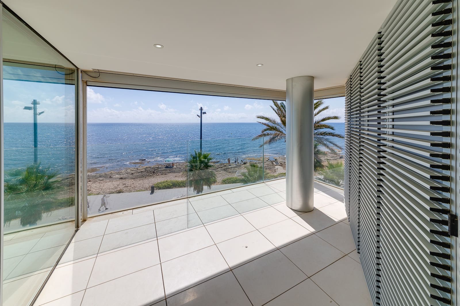 4 soveværelse Lejlighed til salg i Torrevieja med garage - € 988.000 (Ref: 7069051)