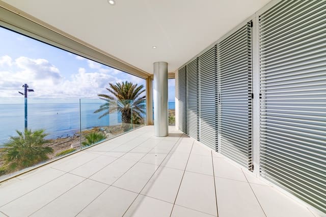 4 makuuhuone Huoneisto myytävänä paikassa Torrevieja mukana 
autotalli - 988 000 € (Ref: 7069051)