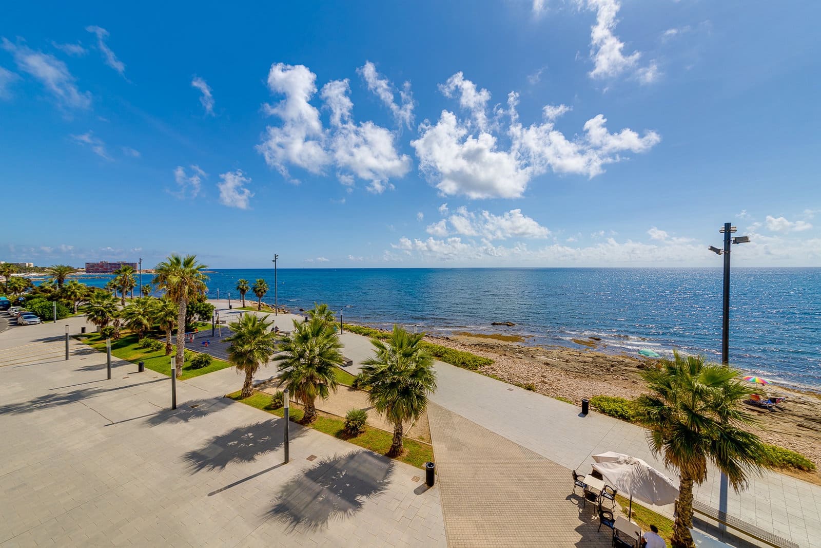 4 bedroom Apartment for sale in Torrevieja with garage - € 988,000 (Ref: 7069051)