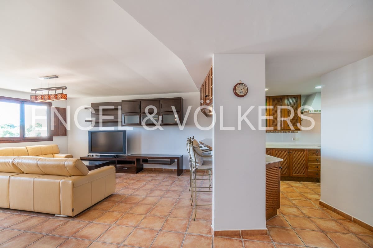 2 soveværelse Lejlighed til leje i Orihuela Costa med swimmingpool - € 1.350 (Ref: 7110732)