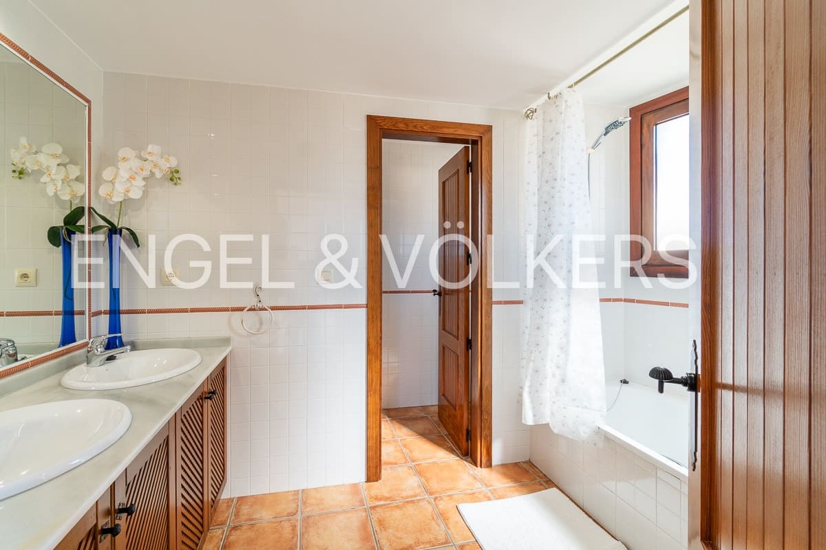 2 soveværelse Lejlighed til leje i Orihuela Costa med swimmingpool - € 1.350 (Ref: 7110732)