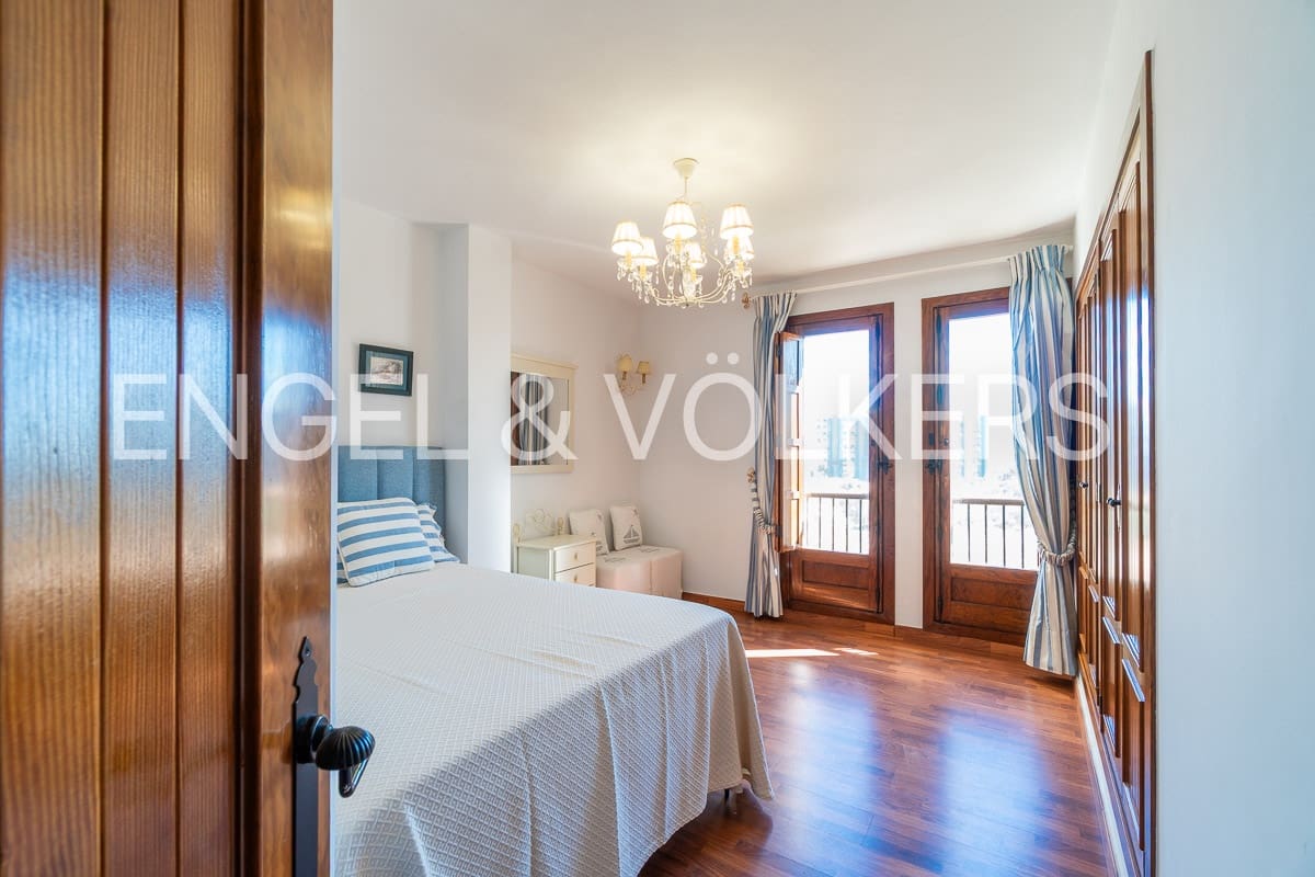 2 soveværelse Lejlighed til leje i Orihuela Costa med swimmingpool - € 1.350 (Ref: 7110732)