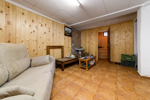 4 Zimmer Villa zu verkaufen in Gaspar Perelló, Torrevieja mit Garage - 850.000 € (Ref: 7437791)