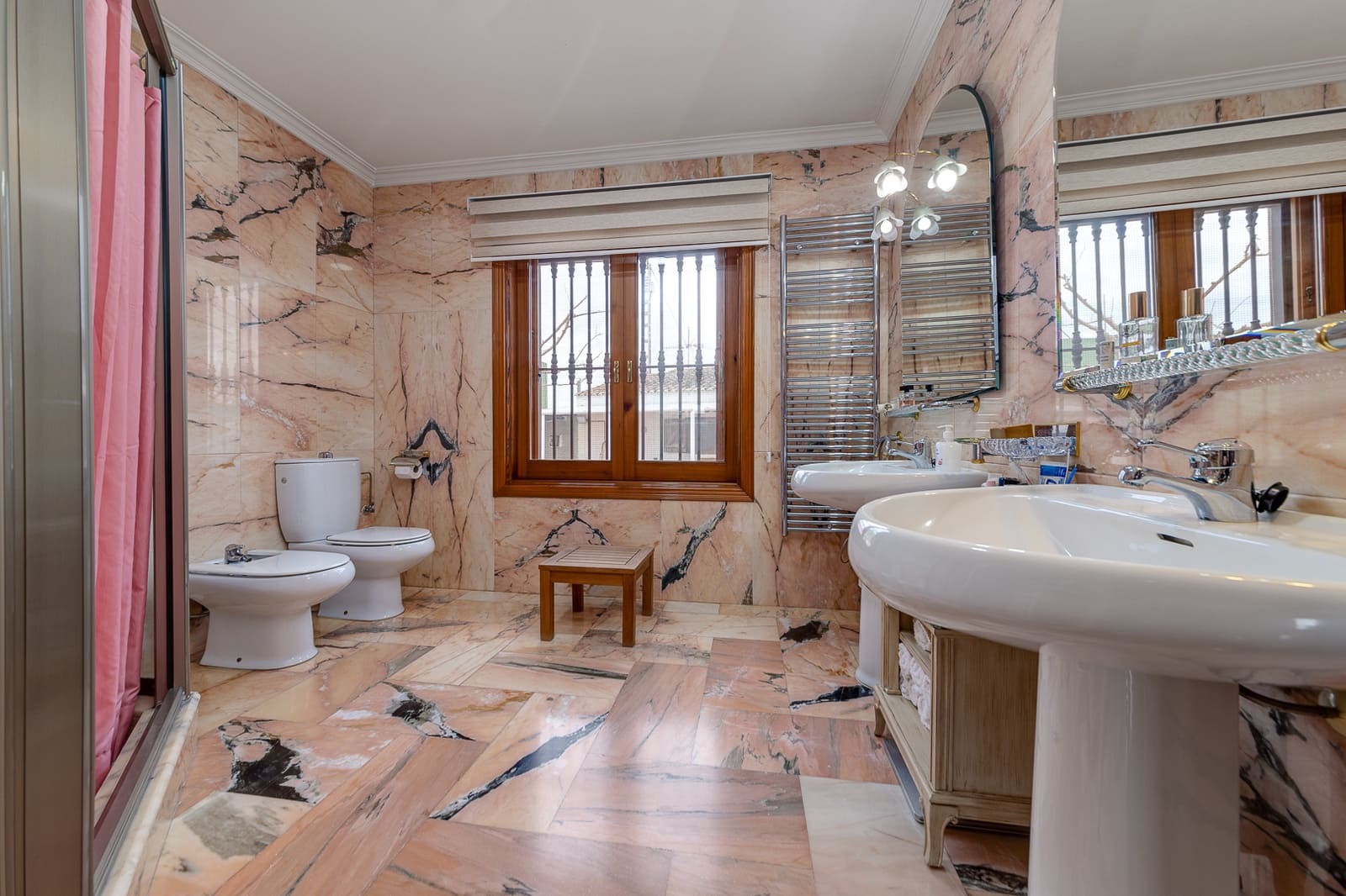 8 soveværelse Finca/Landehus til salg i Almoradi med swimmingpool - € 890.000 (Ref: 7458272)