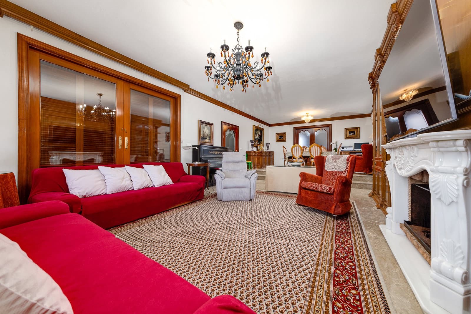 8 sypialnia Finka/Dom wiejski na sprzedaż w Almoradi z basenem garażem - 890 000 € (Ref: 7458272)