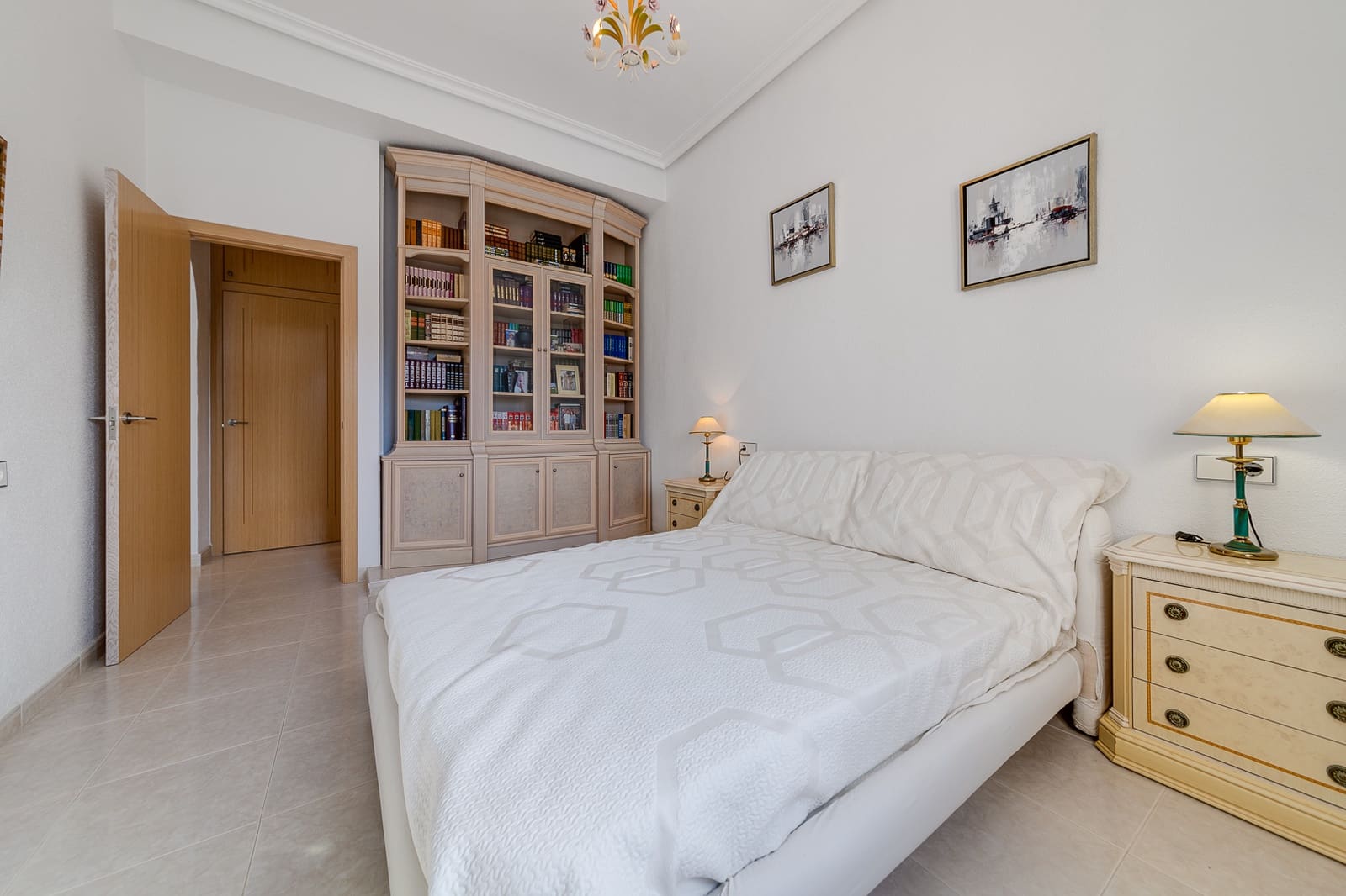 4 bedroom Villa for sale in Ciudad Quesada with pool garage - € 840,000 (Ref: 7486327)