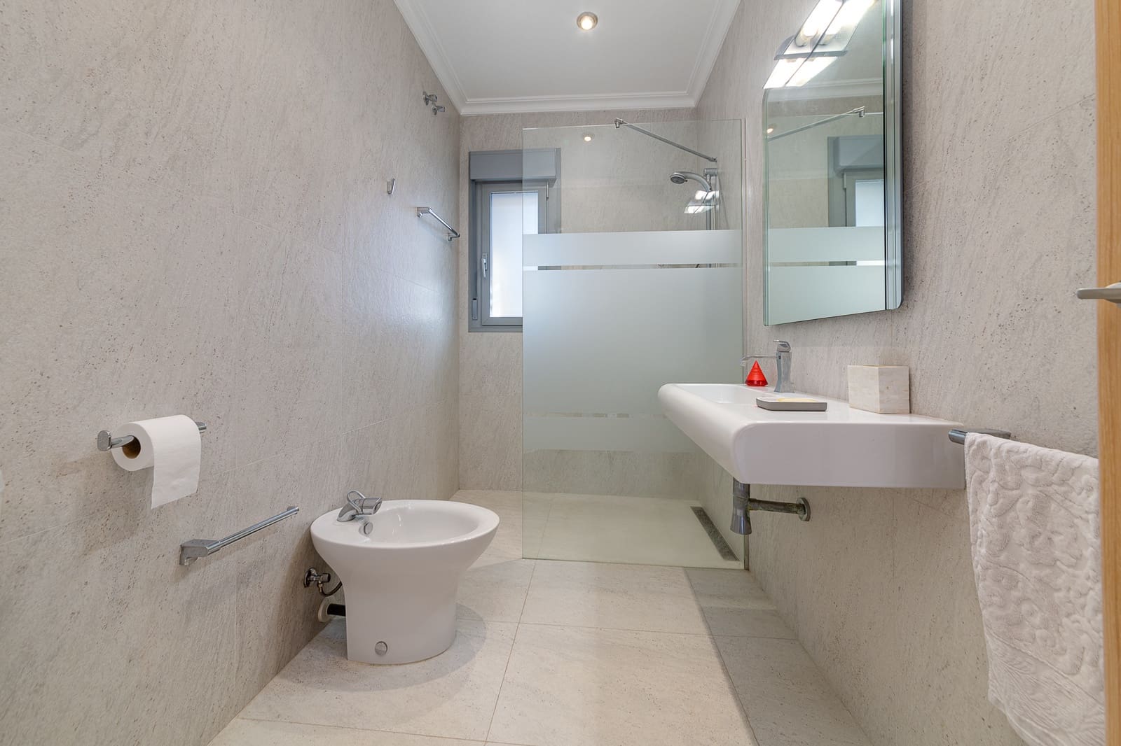 4 bedroom Villa for sale in Ciudad Quesada with pool garage - € 840,000 (Ref: 7486327)